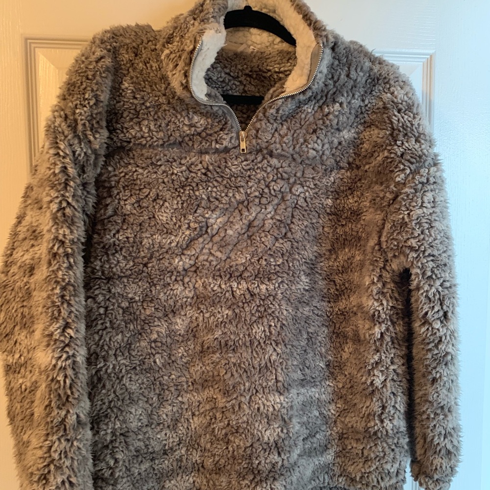Grey half zip pull over